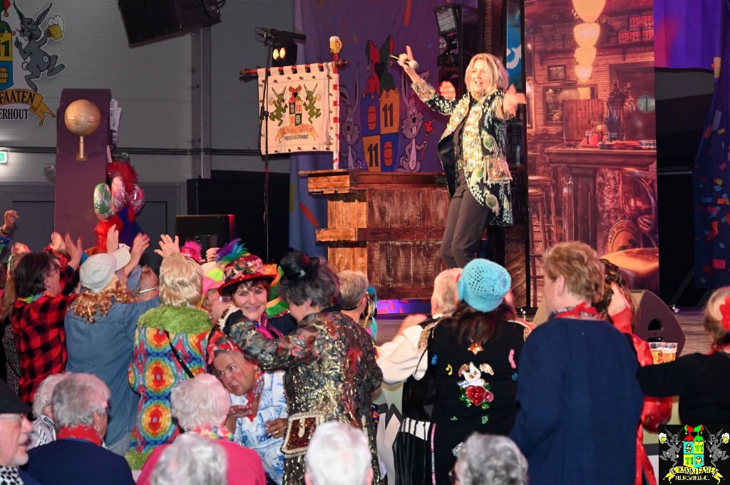 ../Images/Senioren carnaval 2024 401.jpg